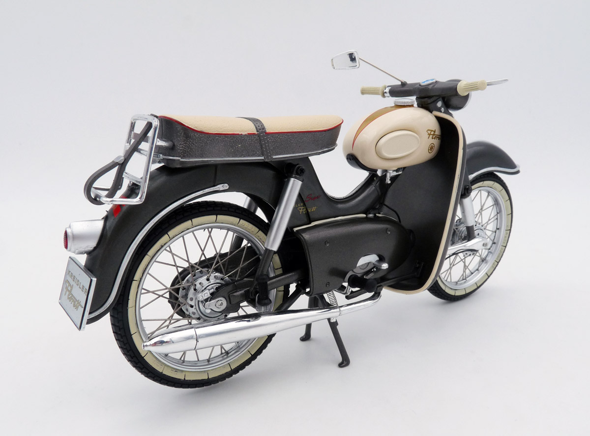 Schuco-450658600-3-Kreidler-Florett-Super-K54-mit-Beinschild-anthrazit-grau-metallic-nepalbeige