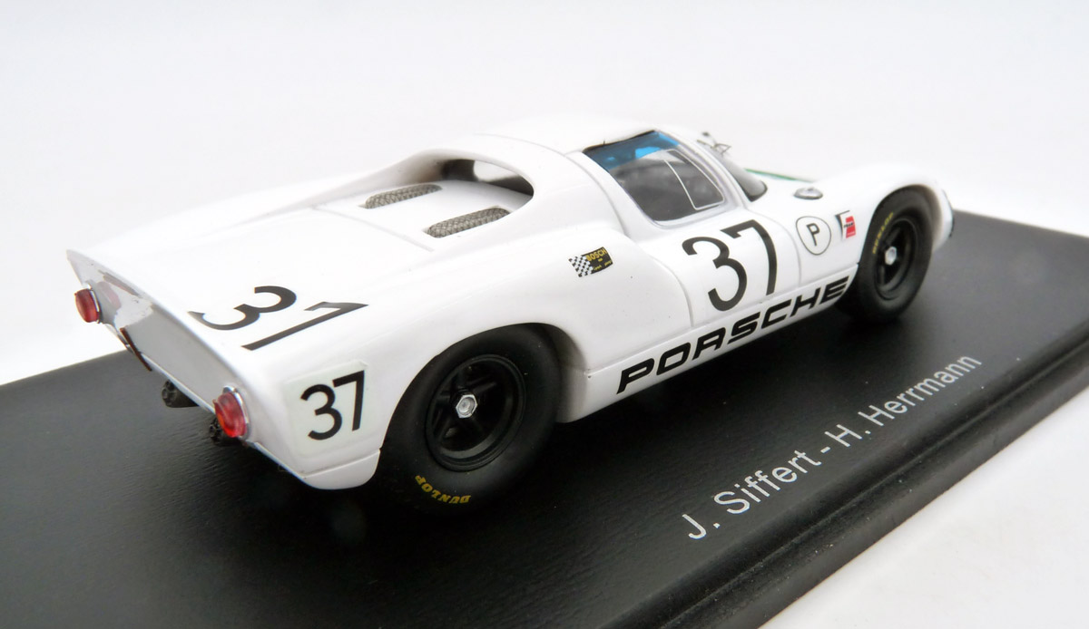 spark-US271-2-Porsche-910-Jo-Siffert-Hans-Herrmann-12h-Sebring-1967-37