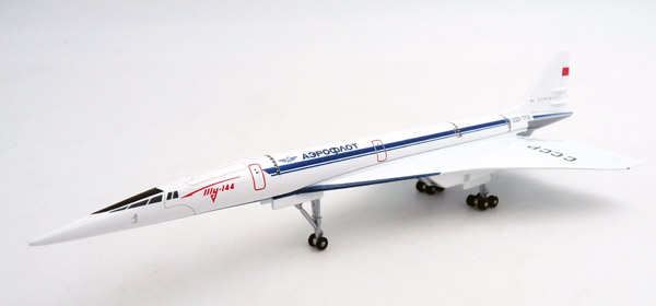herpa-562775-Tupolev-TU-144S-CCCP-77101-Überschall-Jet