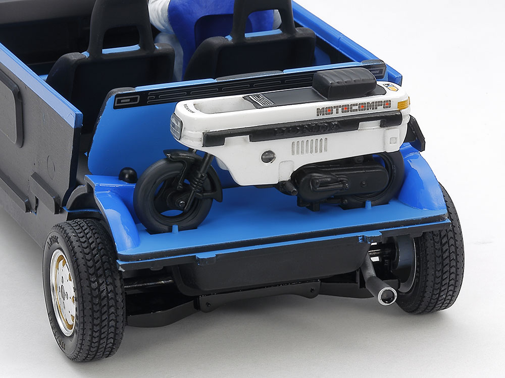 tamiya-24369-4-Honda-City-Turbo-Motocompo-Set