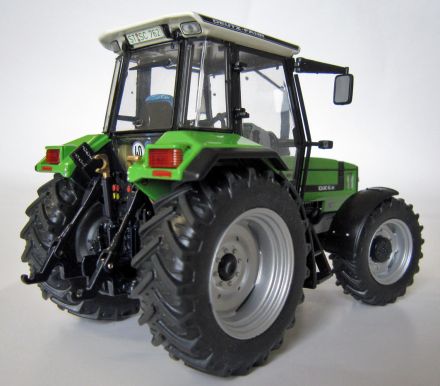 weisetoys-1020-2-Deutz-Fahr-Agrostar-DX-631-Turbo-Trekker