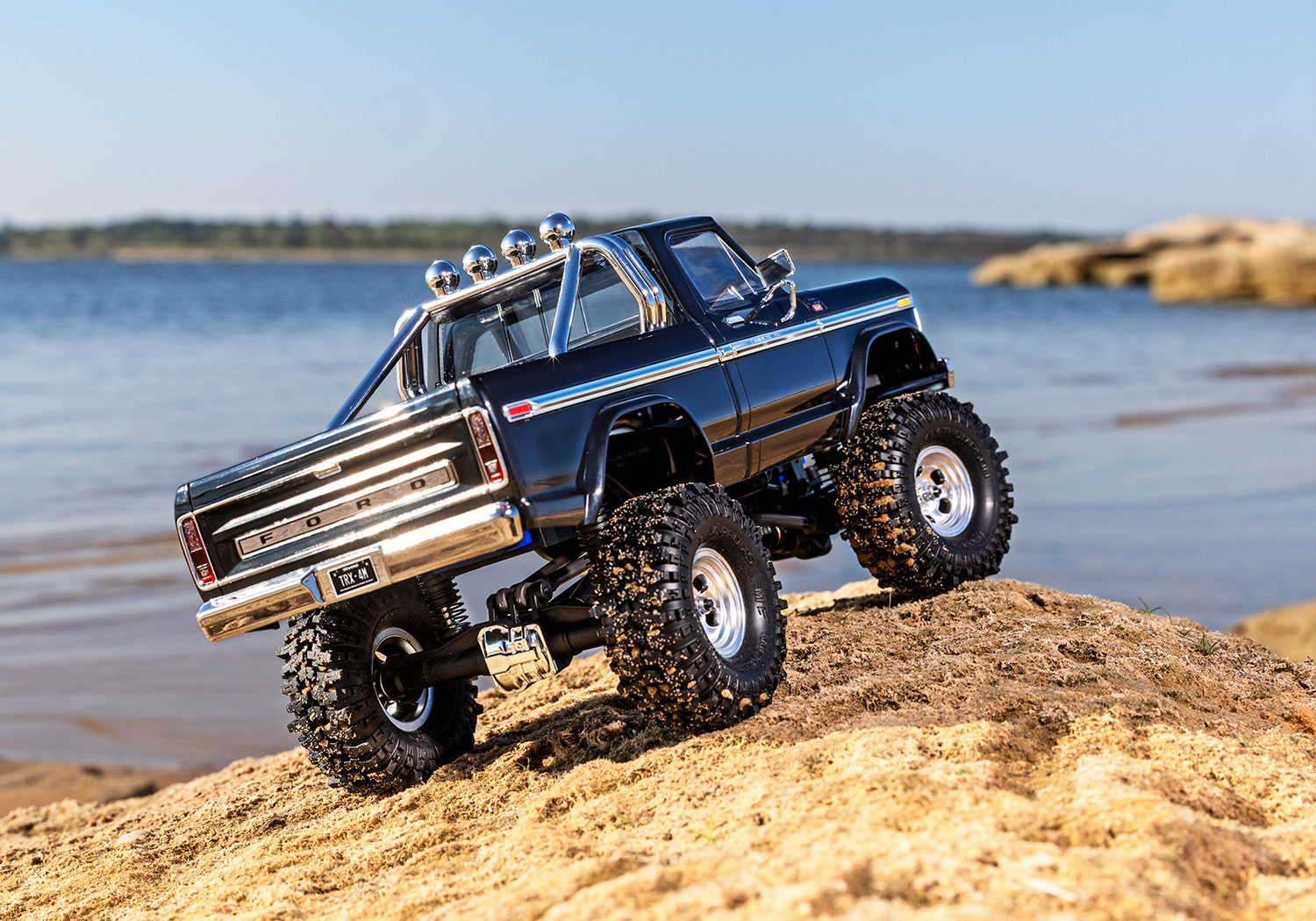 traxxas-97044-1-BLK-9-Ford-F150-Ranger-X-LT-TRX4M-High-Trail-Edition-scale-Crawler traxxas-97044-1-BLK-9-Ford-F150-Ranger-X-LT-TRX4M-High-Trail-Edition-scale-Crawler